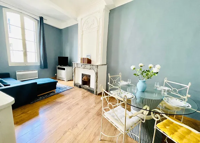Apartamento Azul Aparté Nimes